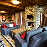 Katoikies Aiolos Chalet Kato Sinikia Trikalon