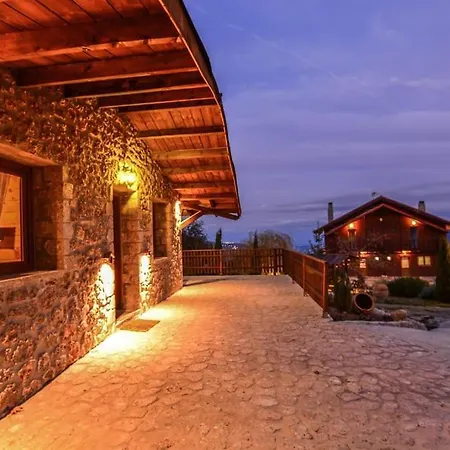 Katoikies Aiolos Chalet