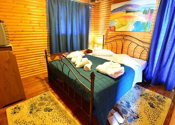 Katoikies Aiolos * Kato Sinikia Trikalon